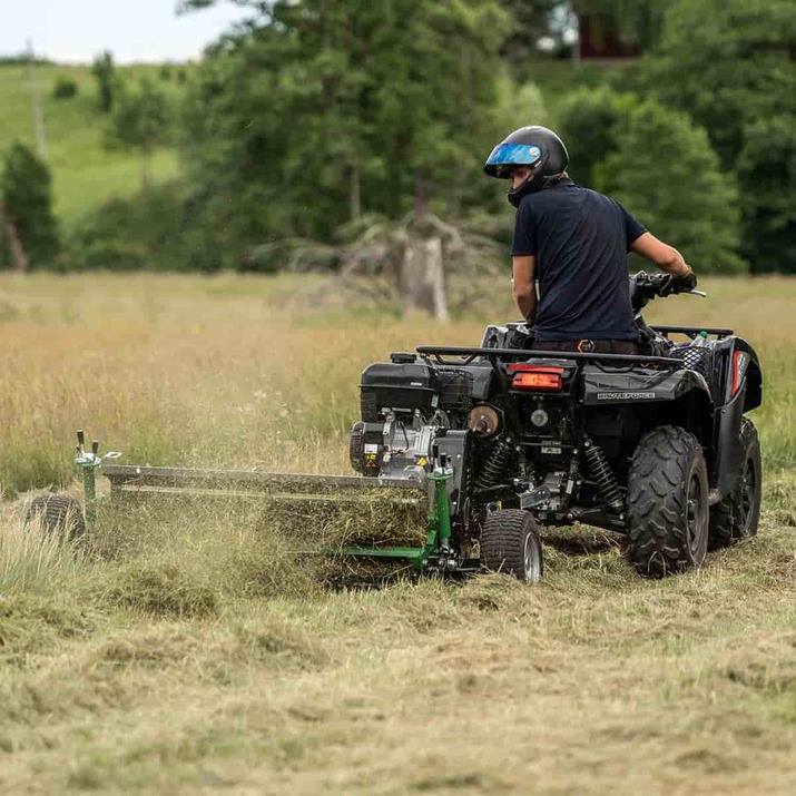 Slaghack ATV med lucka, 1,2 m, Briggs and Stratton 13,5 hk