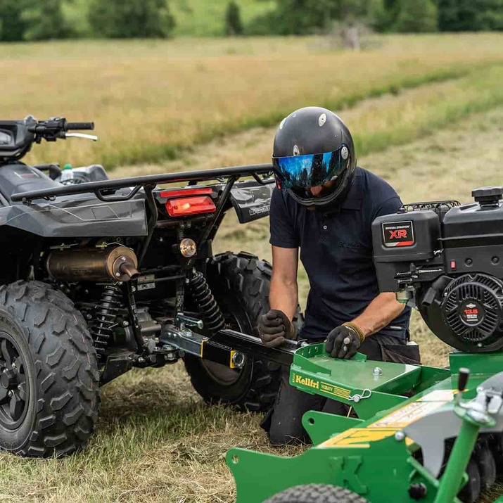 Slaghack ATV med lucka, 1,5 m, Briggs and Stratton 13,5 hk