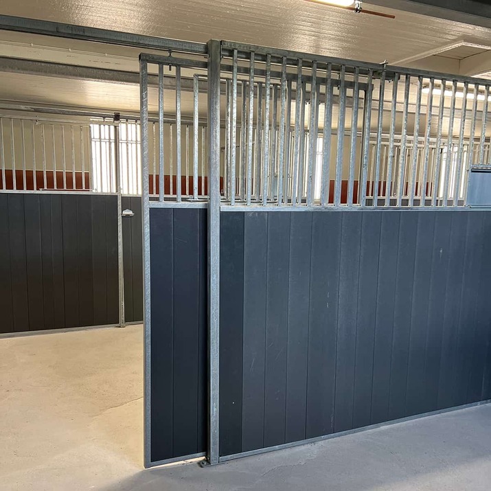 Mellanvägg 3,0 m, inkl plastplank, SWE